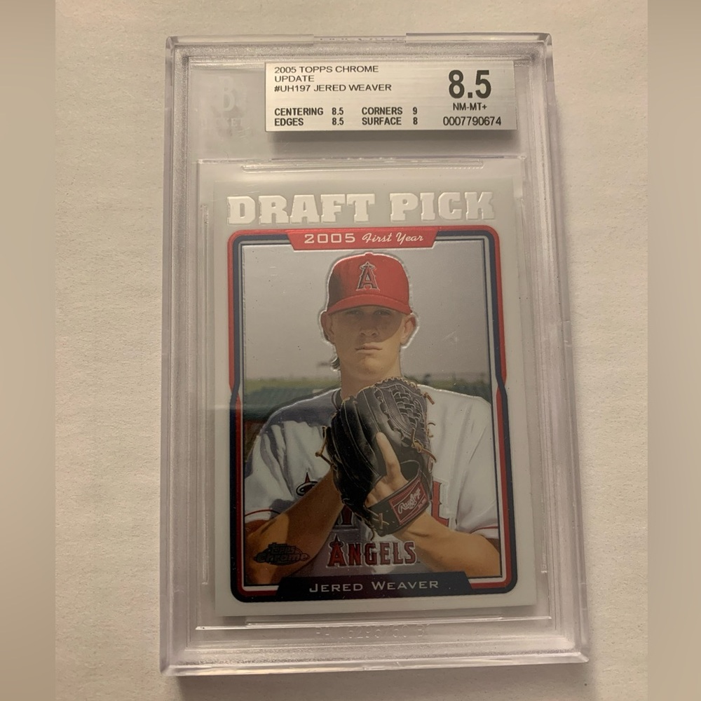 2005 Topps Chrome Update #UH197 JERED WEAVER Rookie RC BGS 8.5